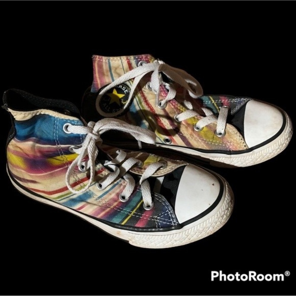 Converse High Top Sneakers Watercolor Rainbow Stripe Big Kids Size 1